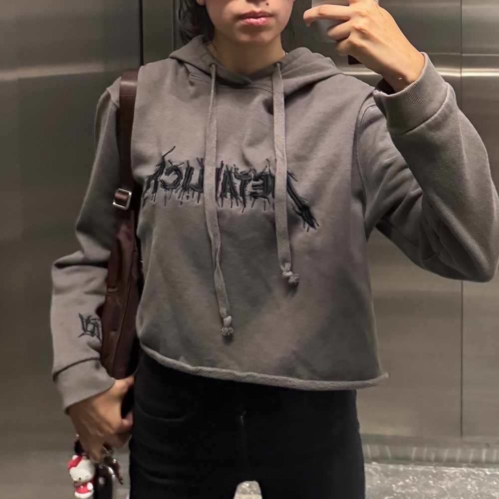 Metallica Cropped Hoodie – Grunge / Band Tee Aesthetic